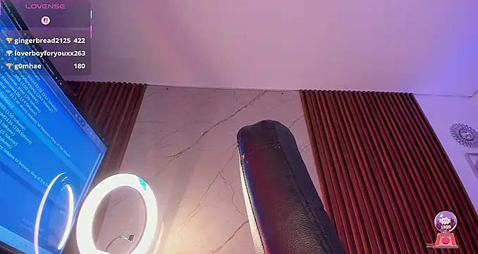 Emiilycollins live sex cam