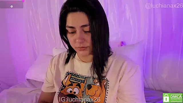 lucy26_'s cam snapshot