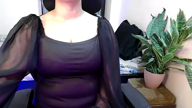 cutee_kavya's cam snapshot