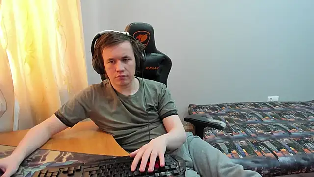 iliaskrislove live sex cam