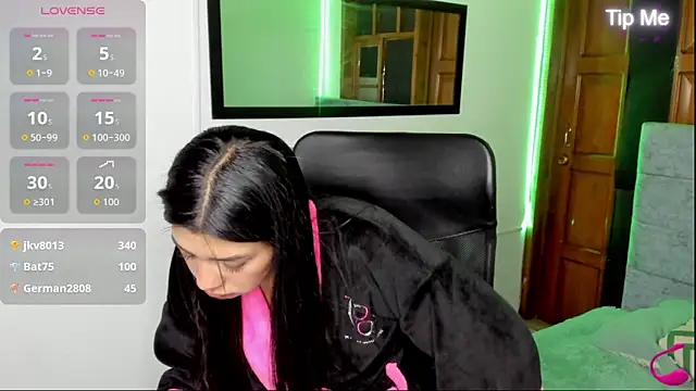 Aysha_winxs's cam snapshot