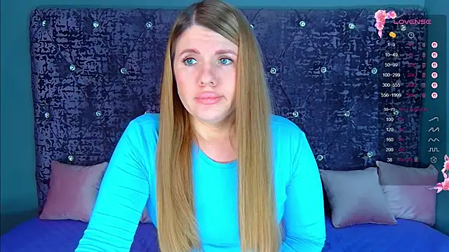 NoraBigAss live sex cam