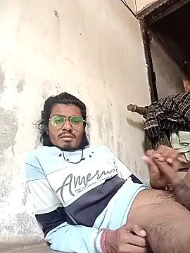 Yash_Sharma18's cam snapshot