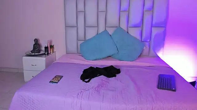 Ashtart_1's cam snapshot