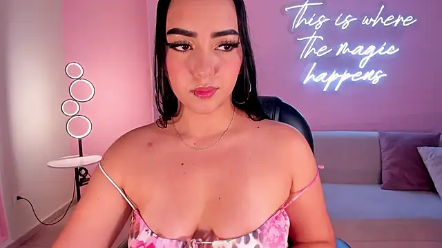 SophieLanne's cam snapshot