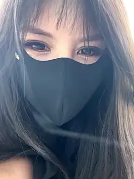 Carlin-yiyi live sex cam