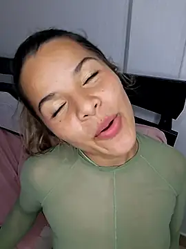 pamela_Tiny's cam snapshot