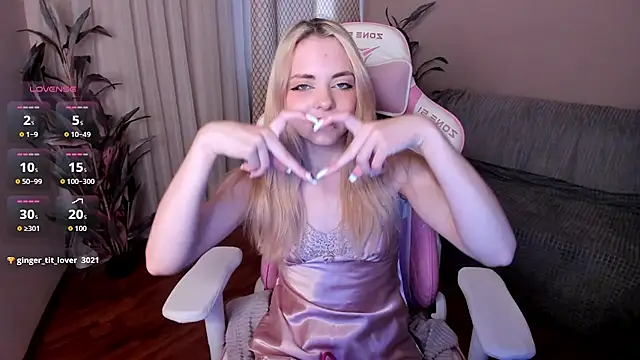 Astralil_'s cam snapshot