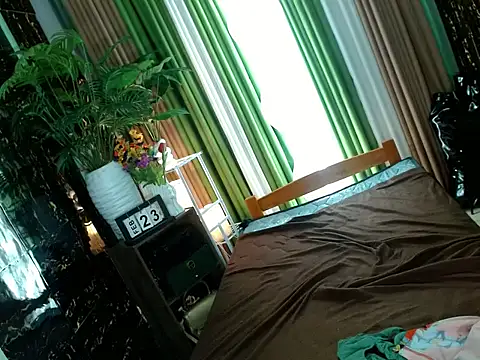 Queen_kendalx19 live sex cam