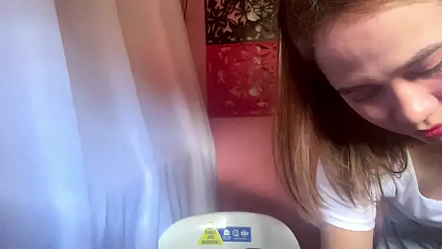 TrudieLafayette's cam snapshot