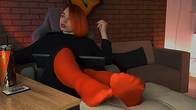 MarcelineChi's cam snapshot