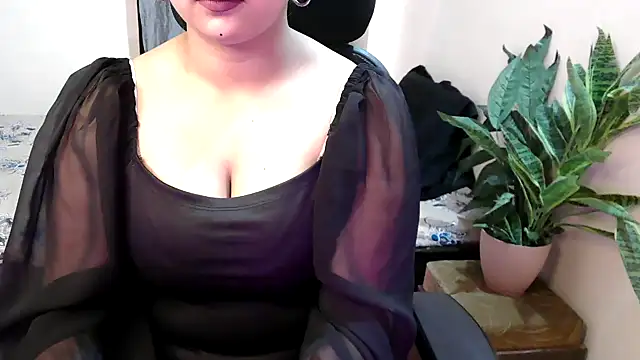 cutee_kavya's cam snapshot