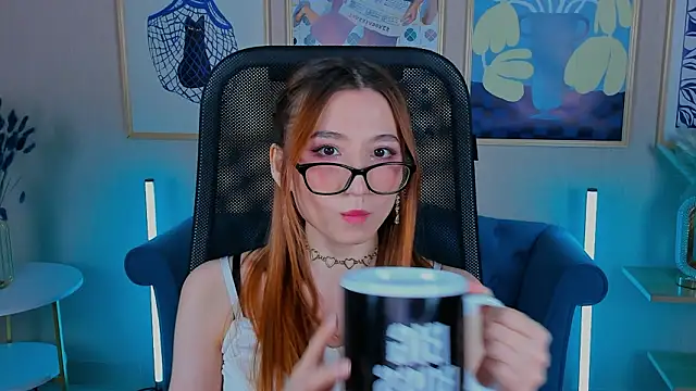 Karen__davis's cam snapshot