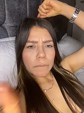 martina_contreras's cam snapshot