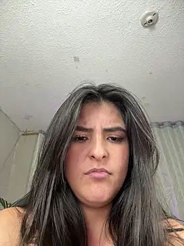 kim_zaratte's cam snapshot