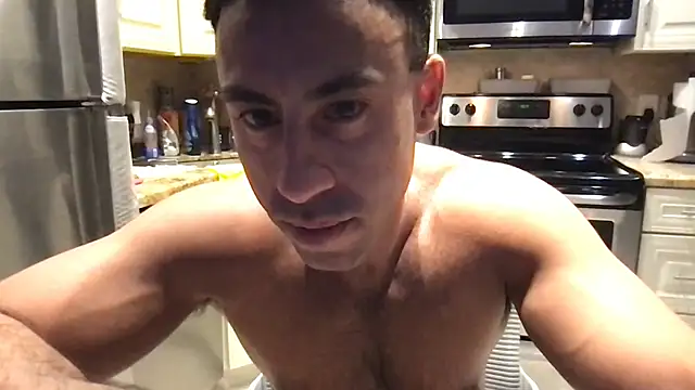 BigGuyMuscle live sex cam