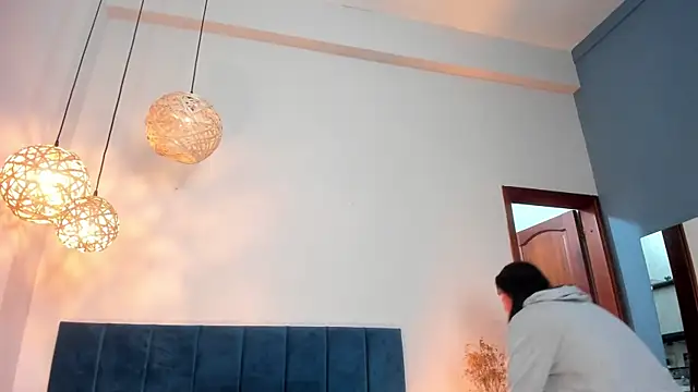 LaraGoldd live sex cam