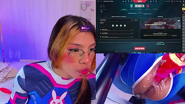 LunaAridi live sex cam