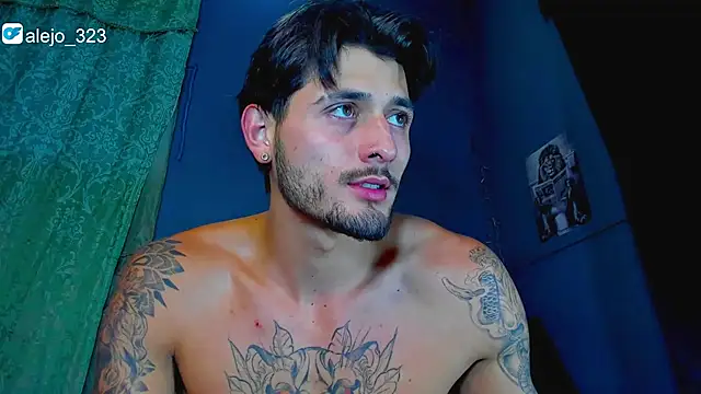 alejo__323__ live sex cam