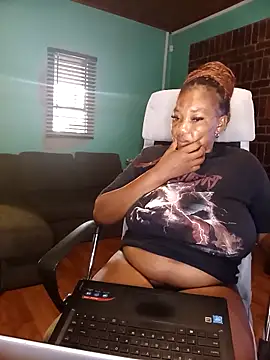 DIRTYNANA37's cam snapshot