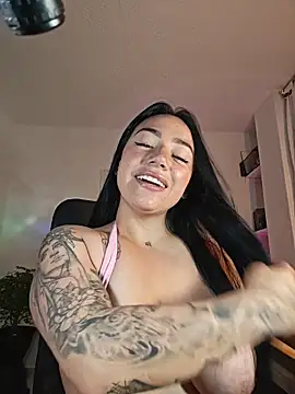 helena_smith live sex cam