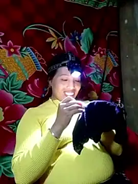 Gummiesu's cam snapshot