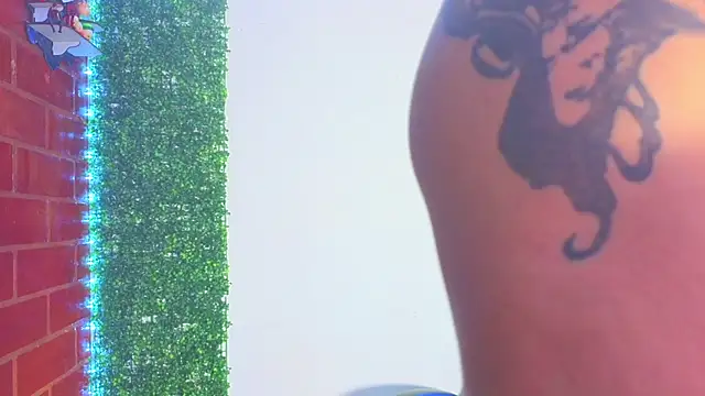 Demitryo live sex cam