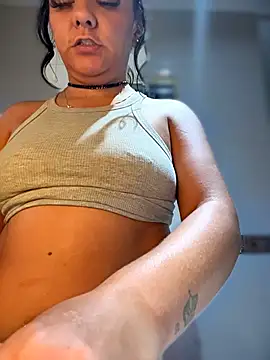 Your_HoneyXXX's cam snapshot