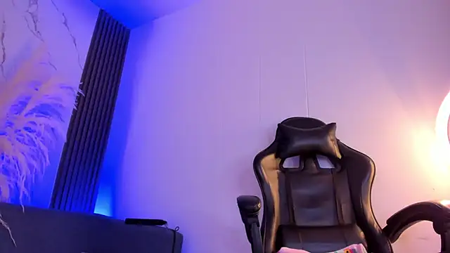 ShaunaDream's cam snapshot