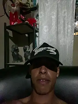 Alee_2005's cam snapshot