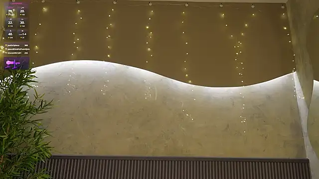 mia_lacy_'s cam snapshot