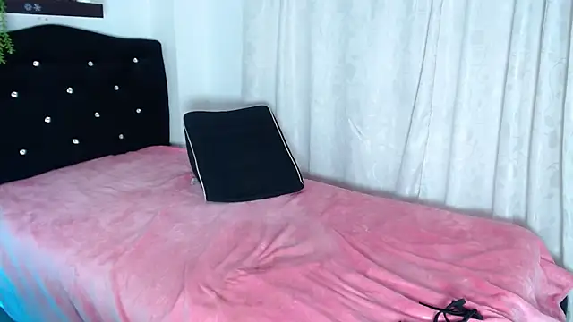 gabie_rosse's cam snapshot