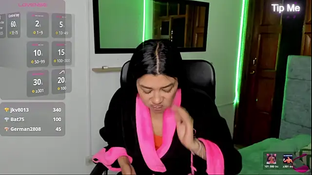 Aysha_winxs's cam snapshot