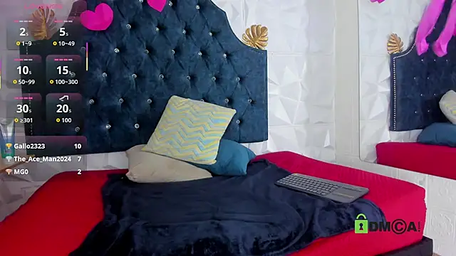 _mia_milf_'s cam snapshot