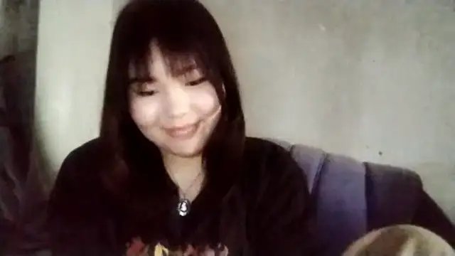 MollyAsian's cam snapshot