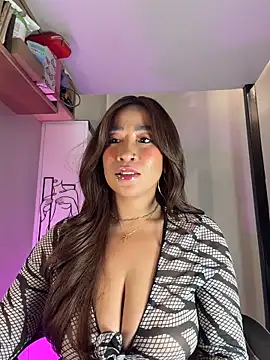 AsianMilfSheryl's cam snapshot