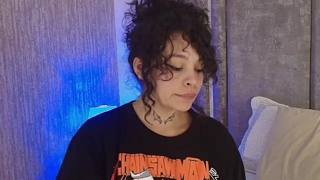 KatherineGomez live sex cam