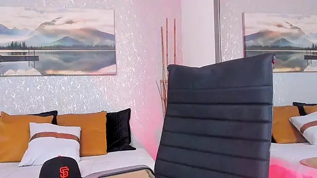 Tyler_durten's cam snapshot