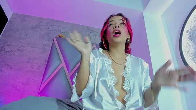 Xdeisy's cam snapshot