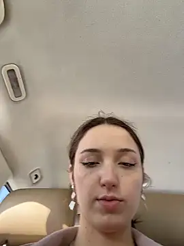 DollyTall live sex cam