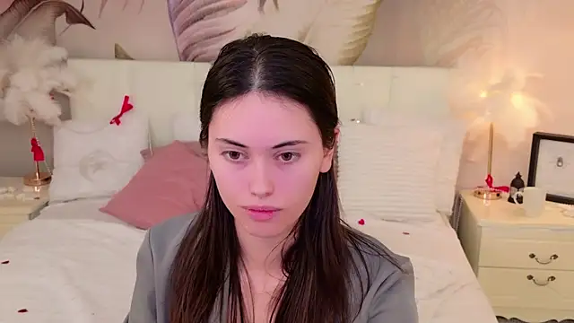 Lunaa_Babygirl's cam snapshot