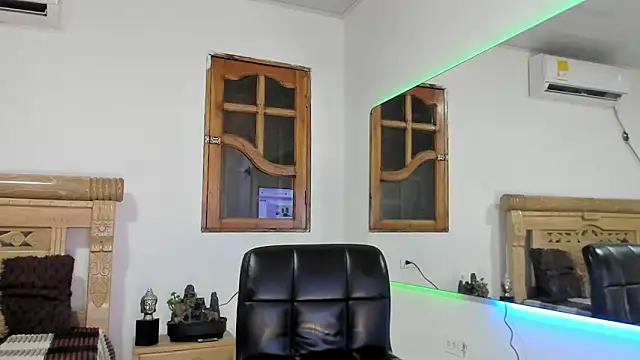 oriana_rodriguez's cam snapshot