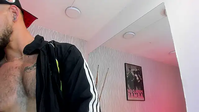 dylan_jacobx's cam snapshot