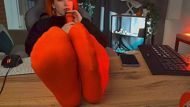 MarcelineChi's cam snapshot