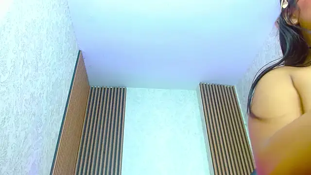 Laulin_tay's cam snapshot