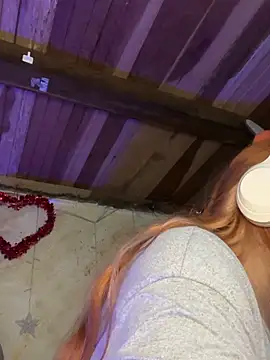 Sophia_Weest99's cam snapshot