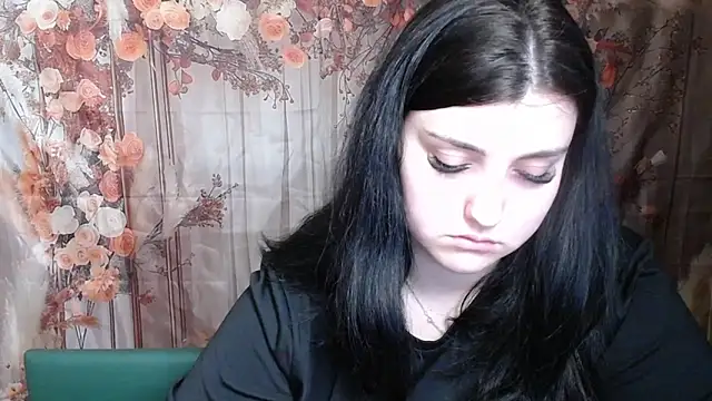 ScarletCargo's cam snapshot