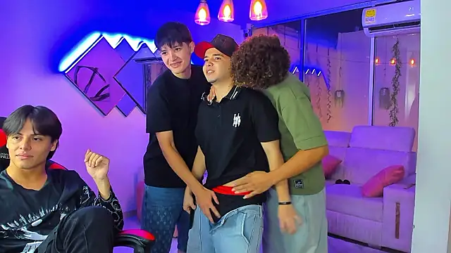 Houseofwarrios live sex cam