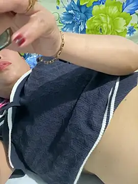 Linaannn live sex cam