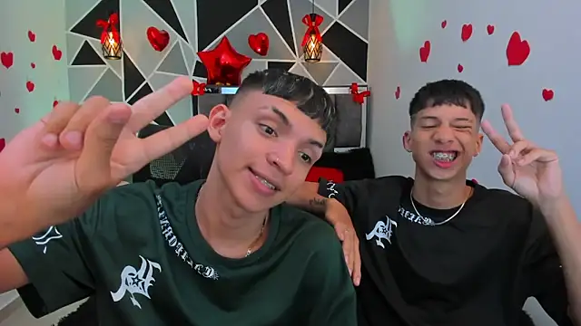 Juan_Nd_Steven live sex cam